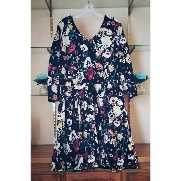 🚫SOLD🚫 - Picture 3 of 3